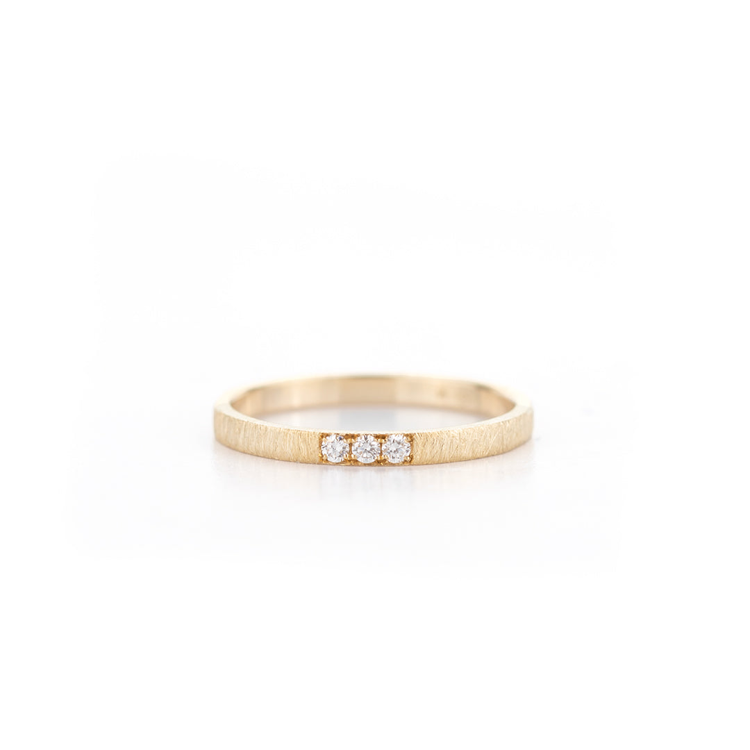 Verlovingsring in geelgoud , 3 diamantjes 0.02ct