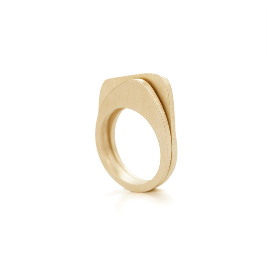 Layer-ring Goud